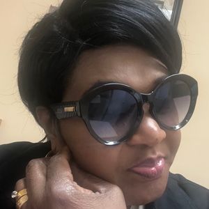 Meet your Posher, Delight